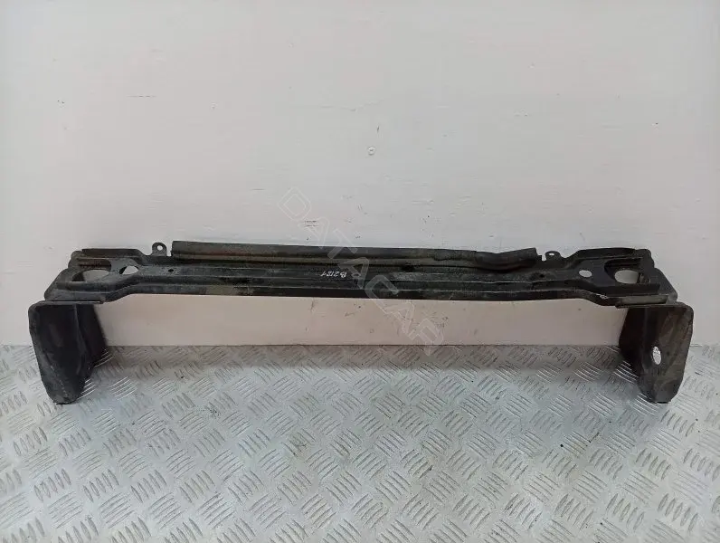 Балка под радиатор 05065240AE