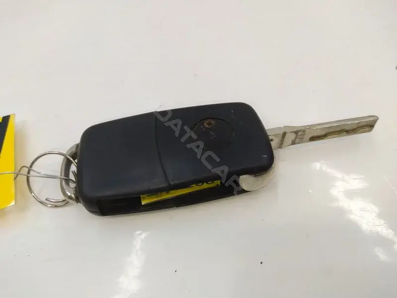 Ключ зажигания 10430564