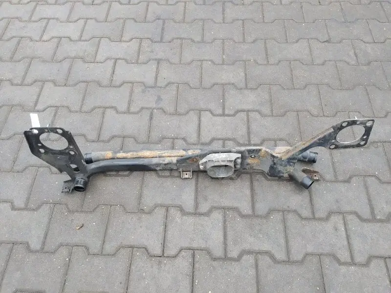Балка под радиатор 10373606