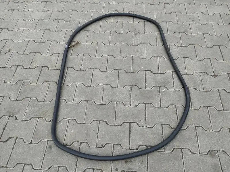 Уплотнитель двери 1T0867911F