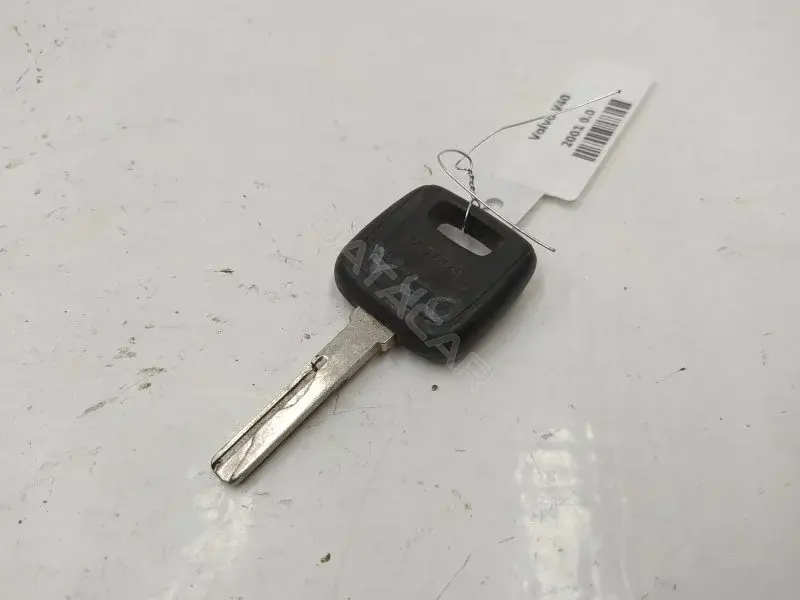 Ключ зажигания 10282707