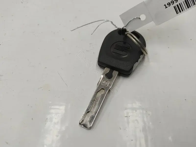 Ключ зажигания 10276999