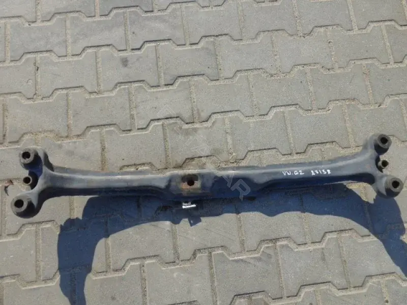 Балка под радиатор 10087158