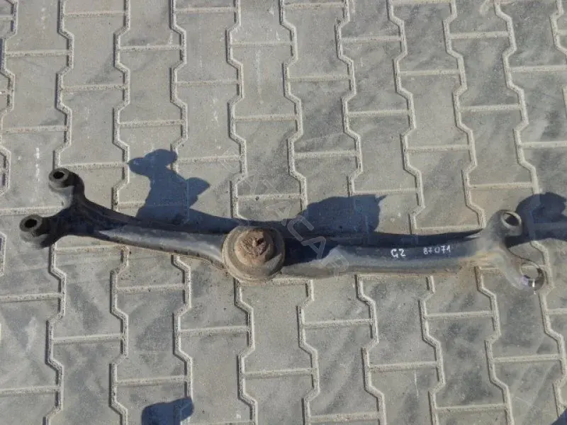 Балка под радиатор 10087071