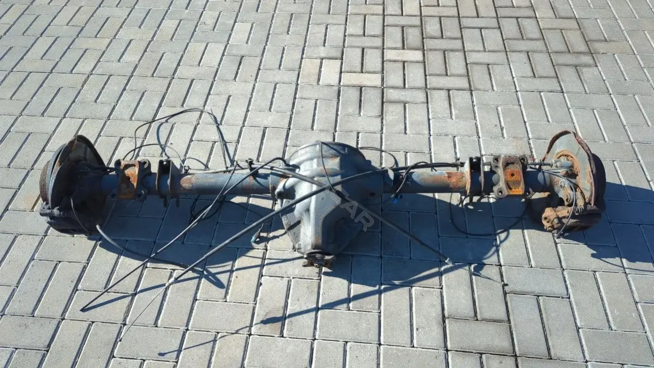 Мост задний A 906 351 06 05