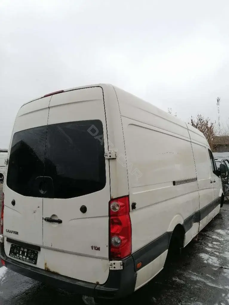 Крыло заднее правое 46542478