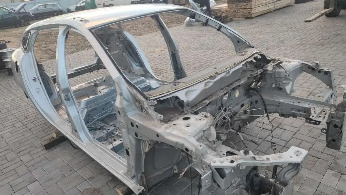 Лонжерон 70822529