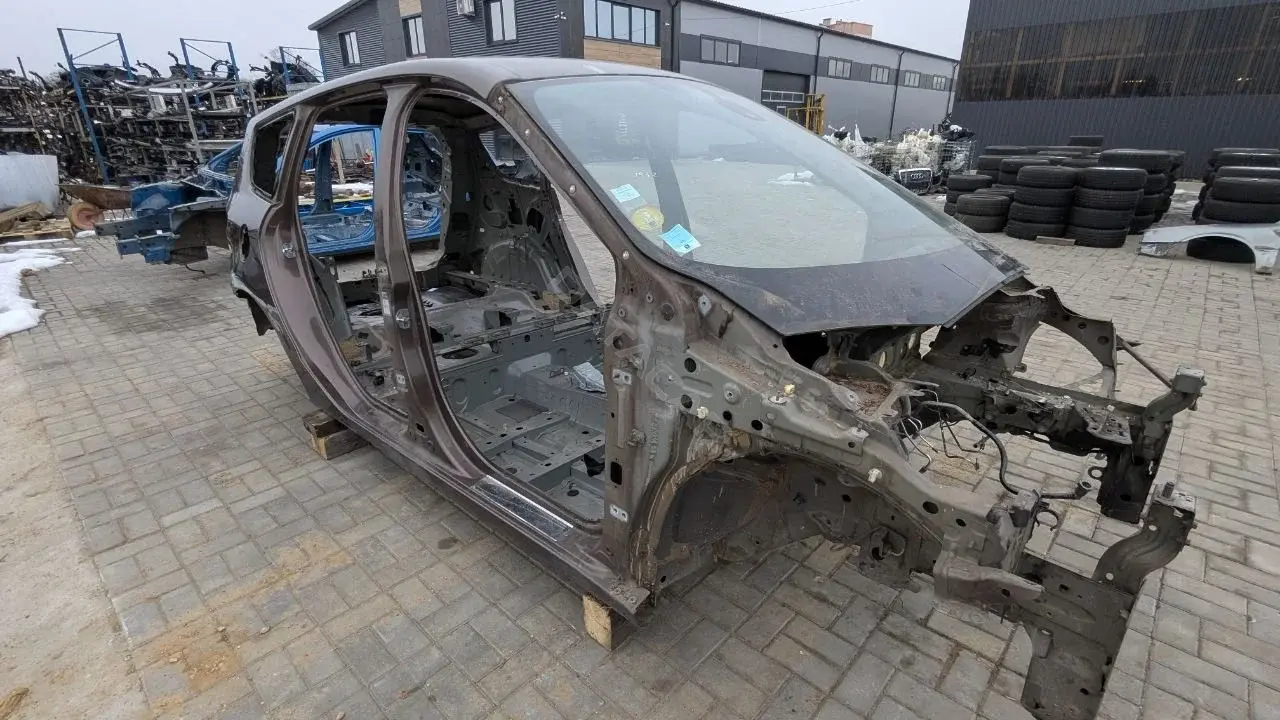 Лонжерон 92028833