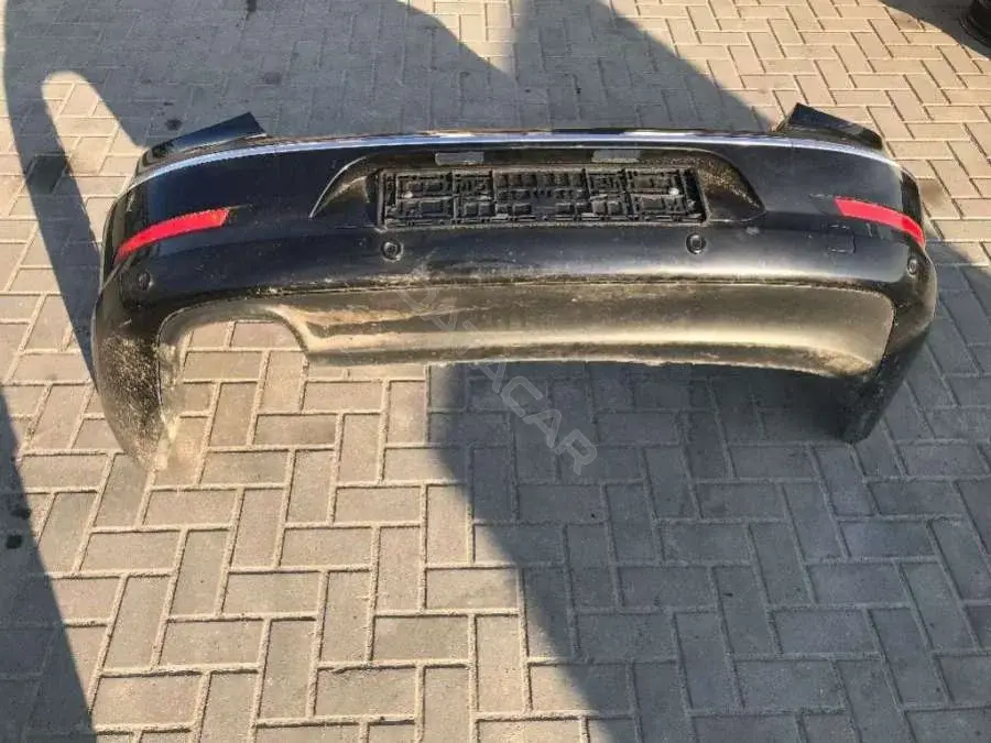 Задний бампер 30316803