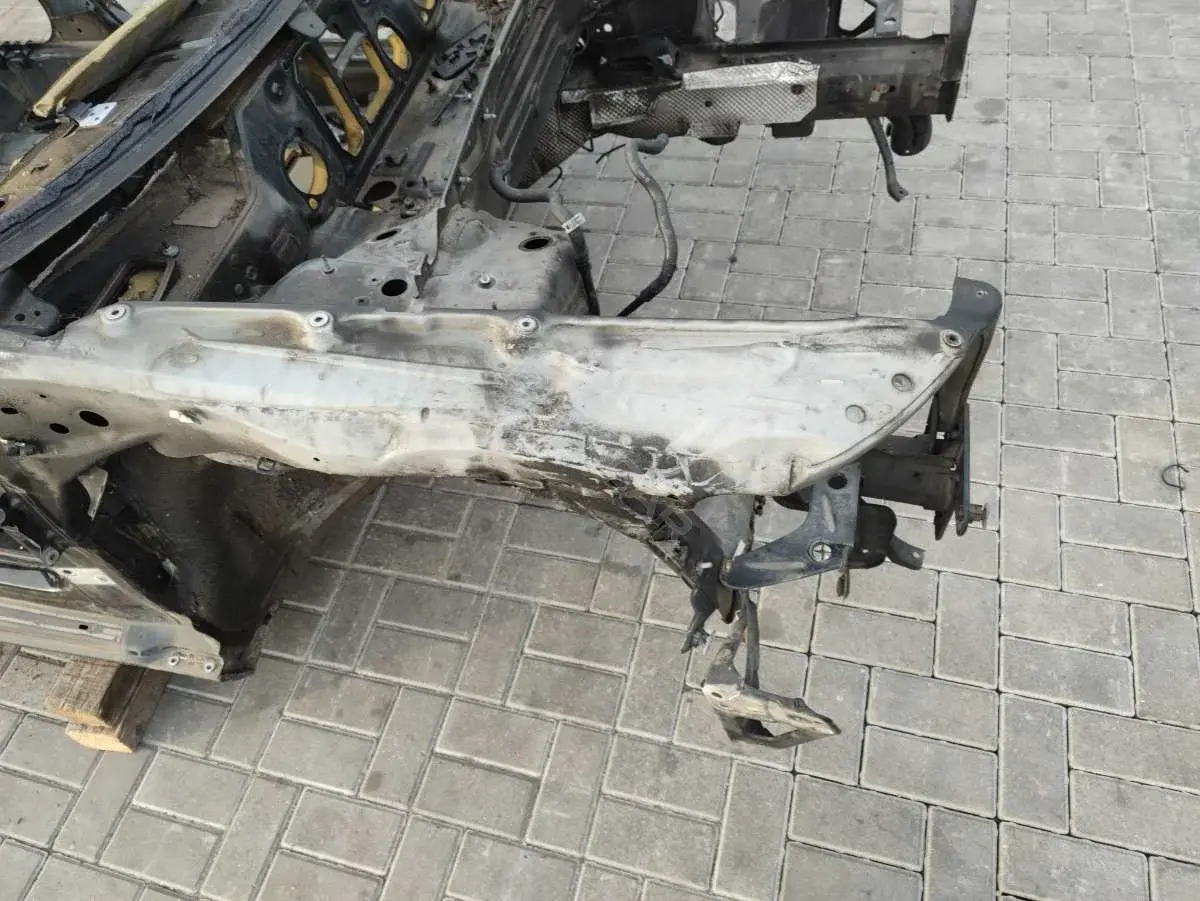 Лонжерон 65864855