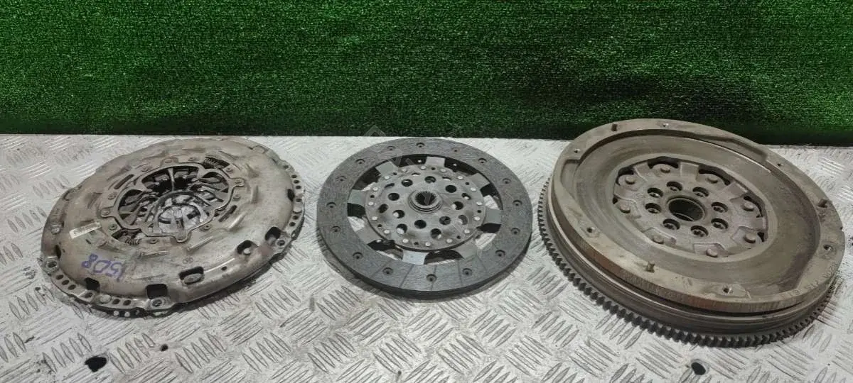 Комплект сцепления 8200 501 027, 8200 715 613
