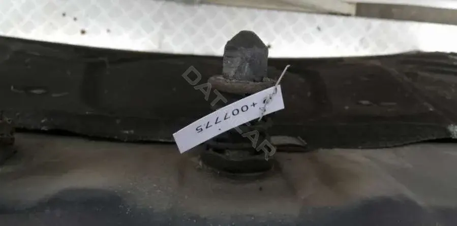 Капот 007775