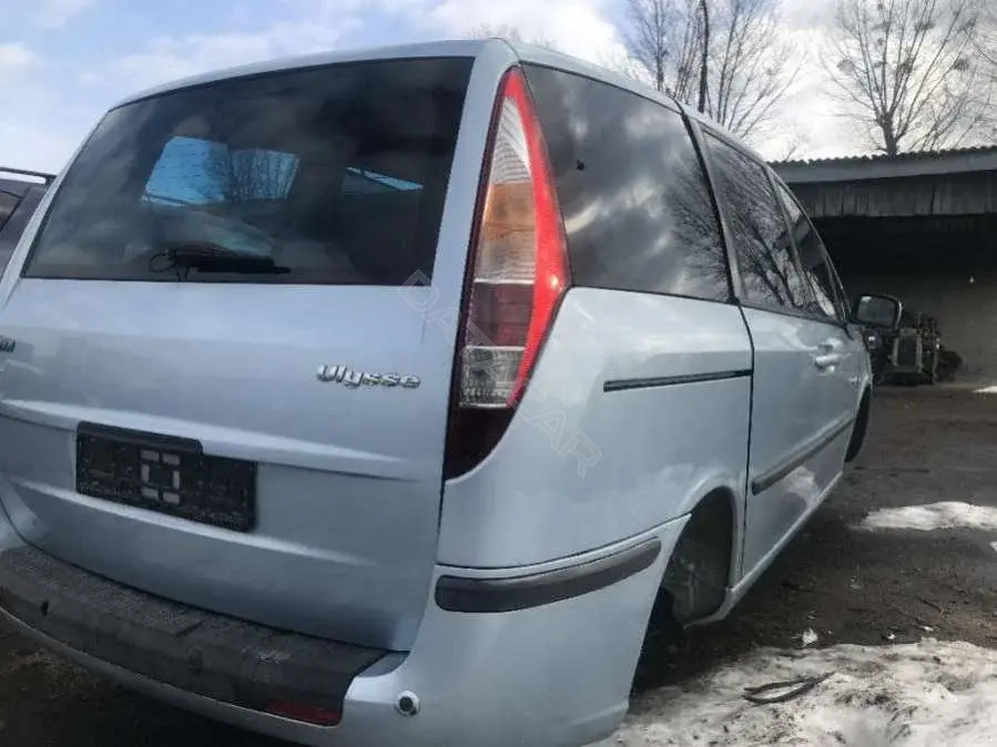 Крыло заднее правое 065556