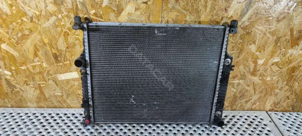 Радиатор охлаждения A251 500 01 03, A251 500 03 04