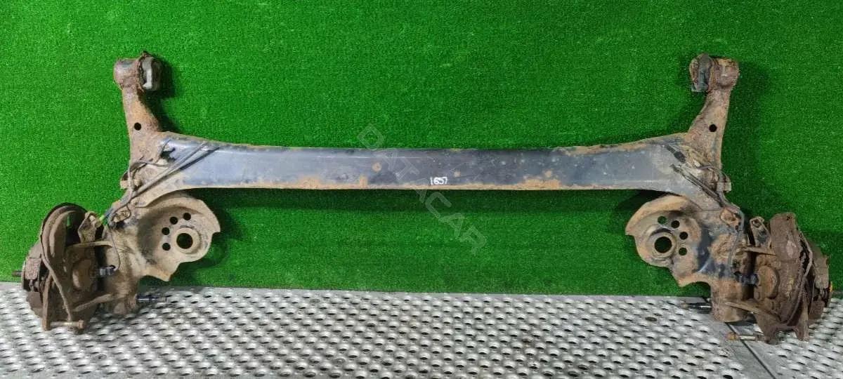 Балка подвески 75720379