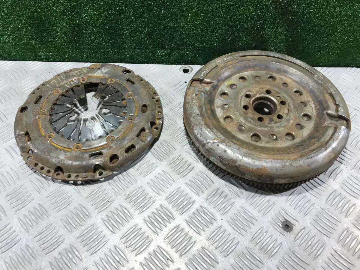 Комплект сцепления 330 T8N 000 196
