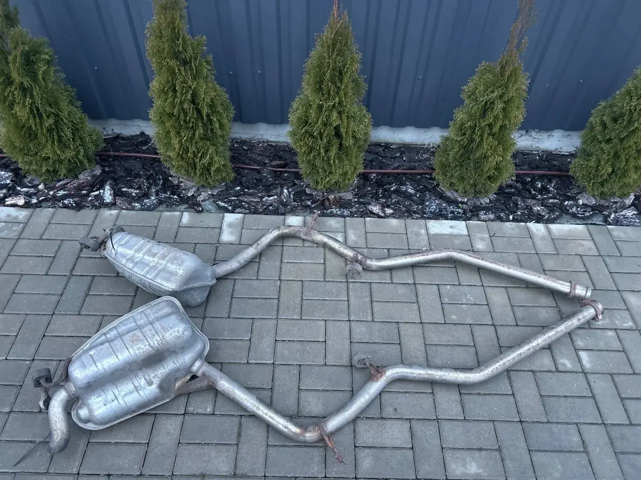 Глушитель выхлопных газов 211 491 01 00, 211 491 02 00
