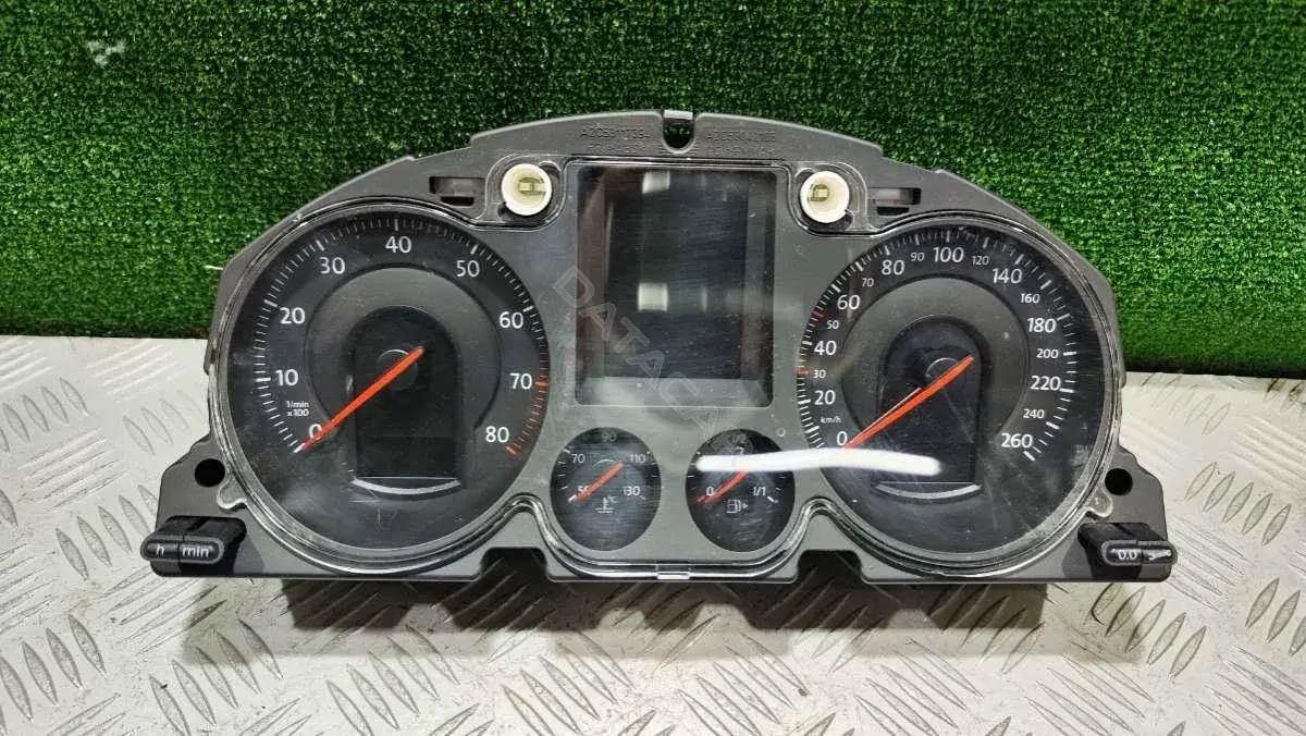Панель приборов 3C0920870T