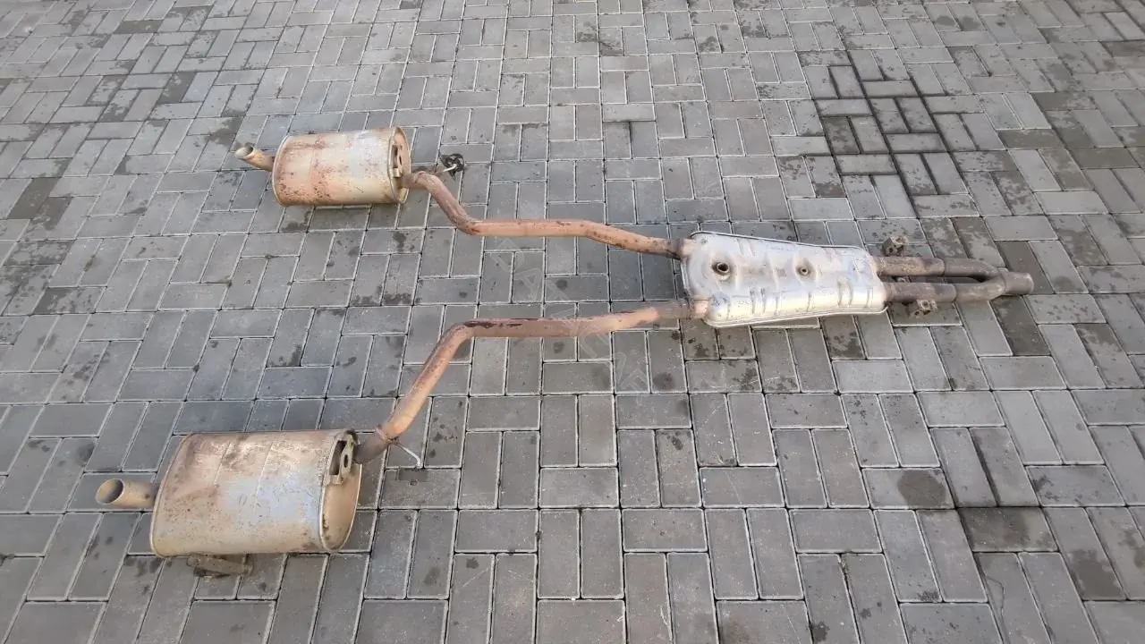 Глушитель выхлопных газов 1 737 928, 1 745 291, 1 745 292