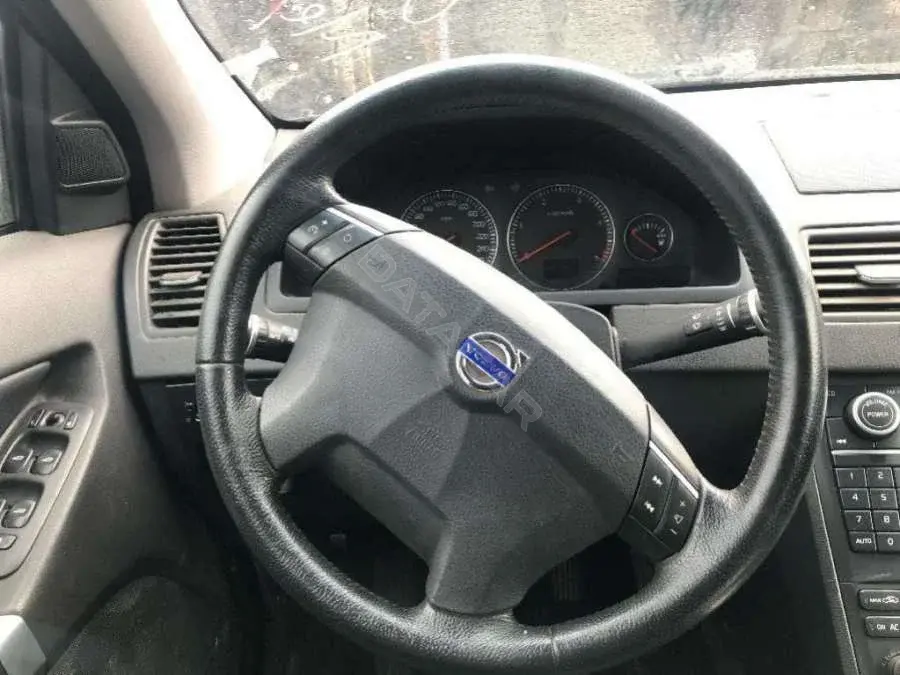 Руль 32881778