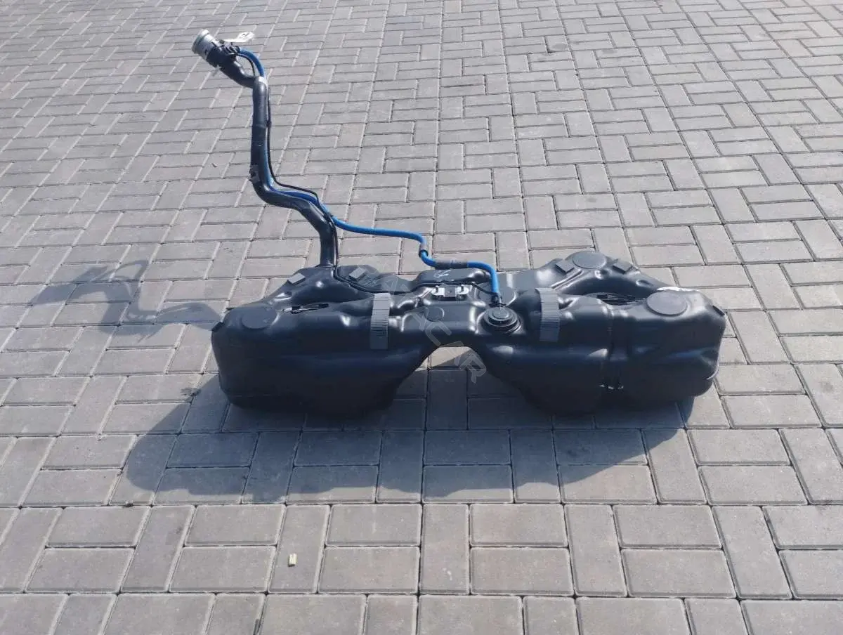 Топливный бак 20447085011030620110