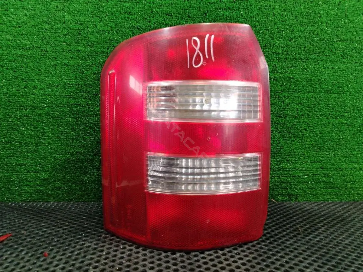 Задние фонари 8Z0945095B