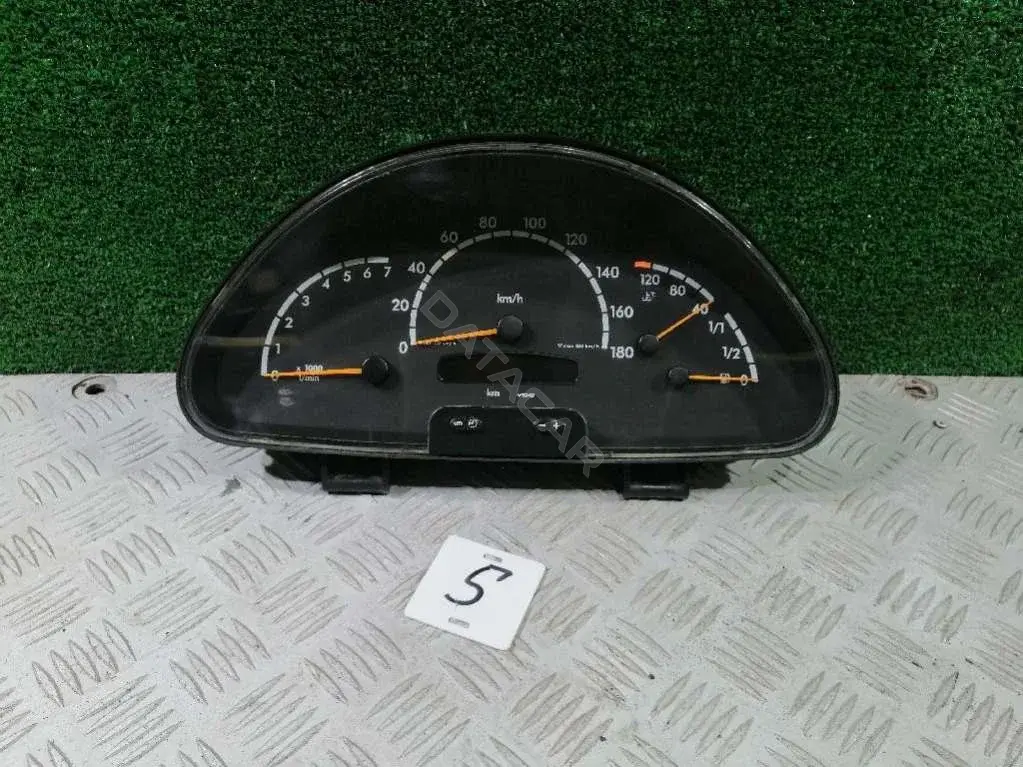 Панель приборов A0014460721