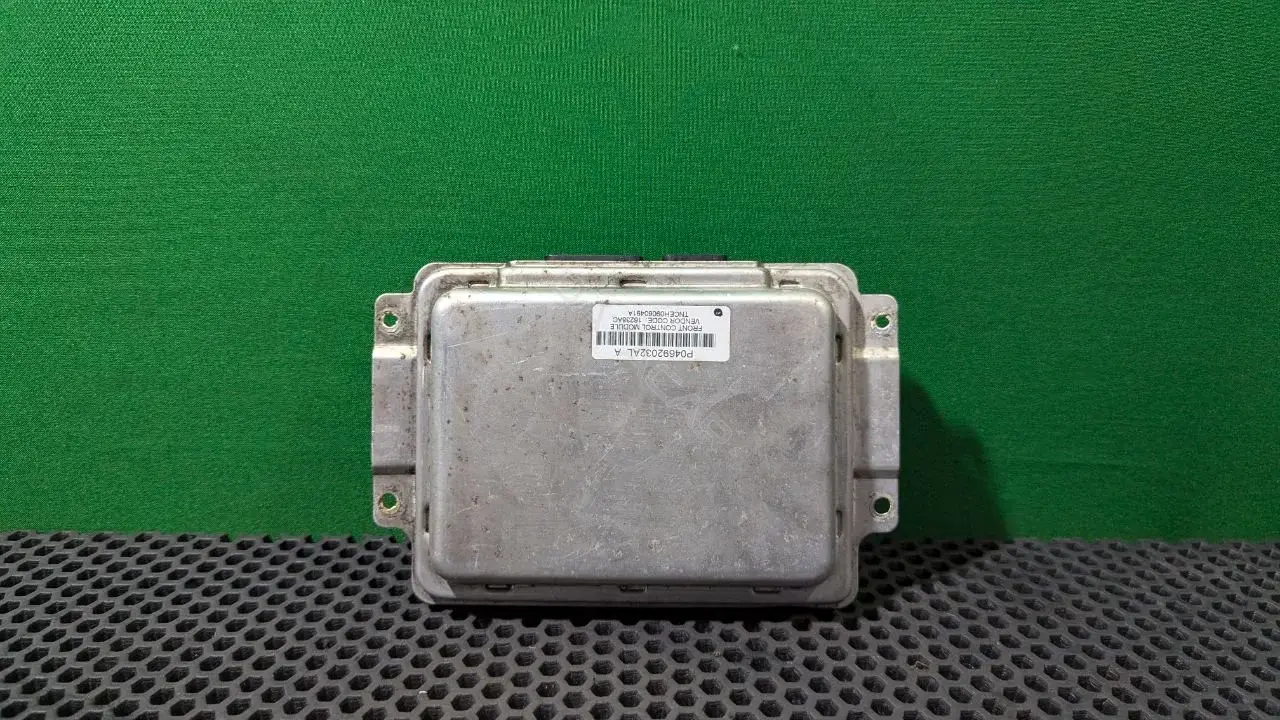 Блок комфорта 04692032AL, P04692032AL