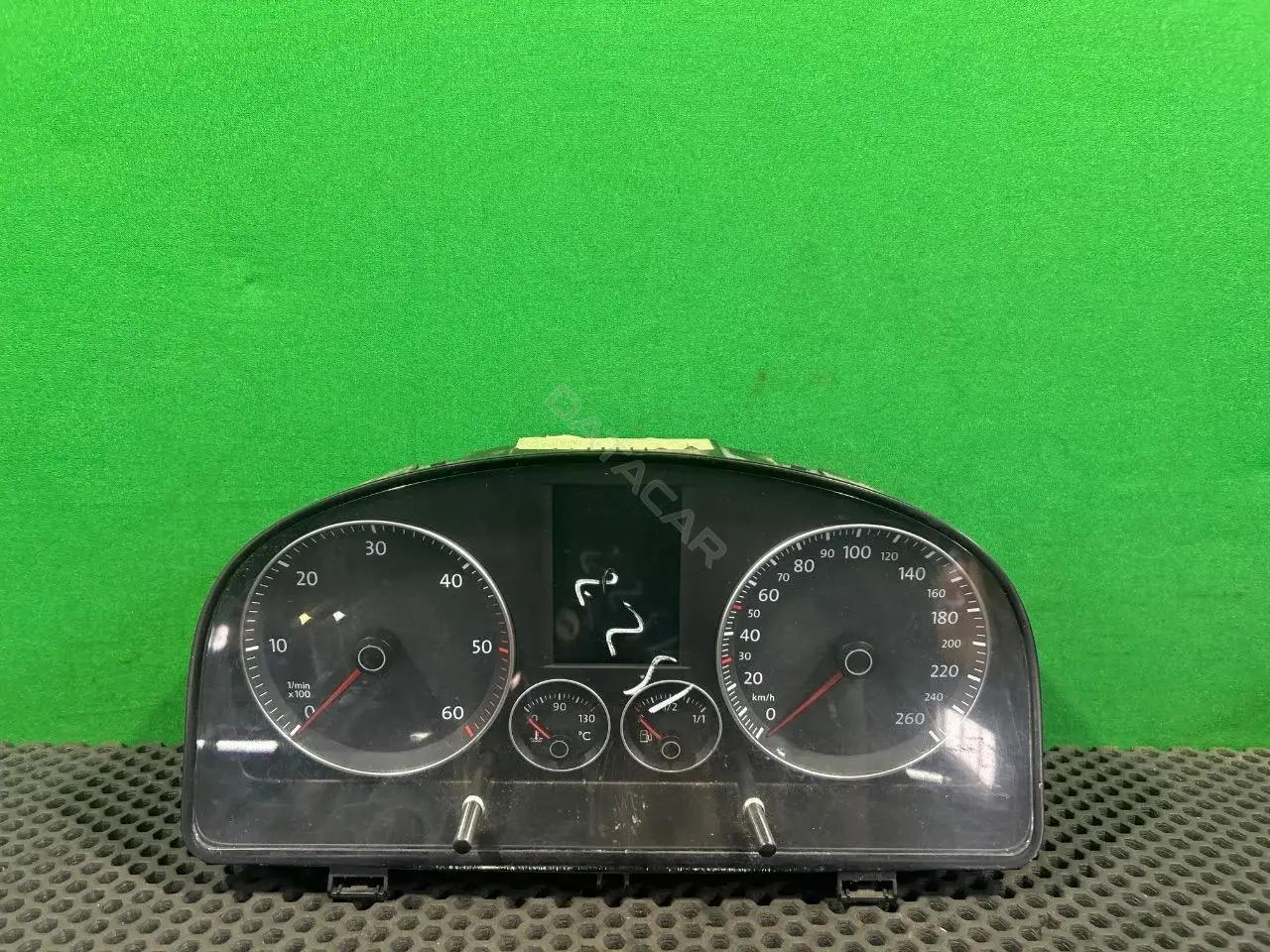 Панель приборов 1T0920 871A