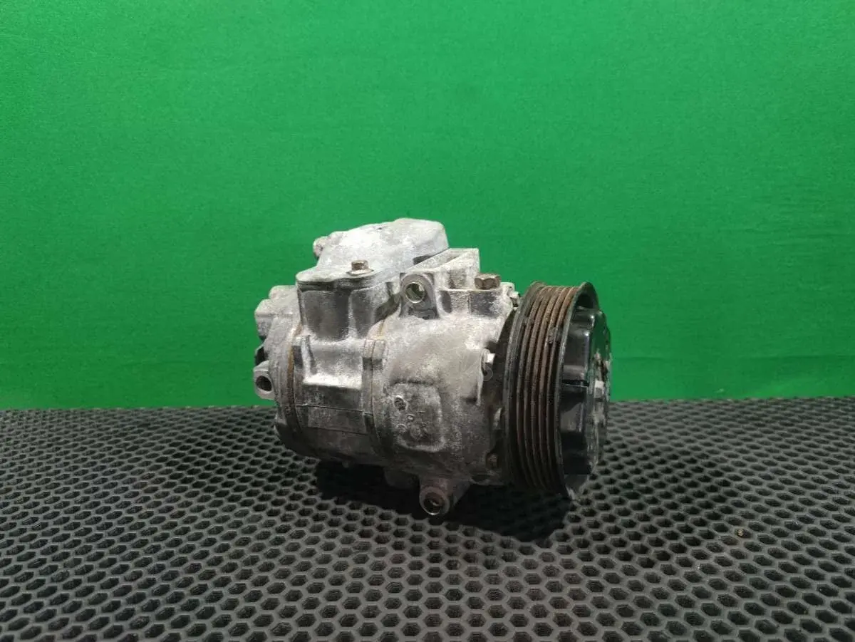 Компрессор кондиционера 8Z0 260 805 A