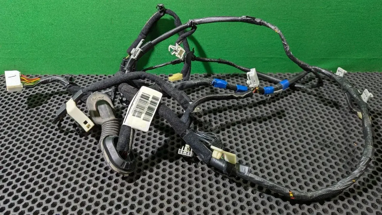 Проводка крышки багажника 91680C6030UA