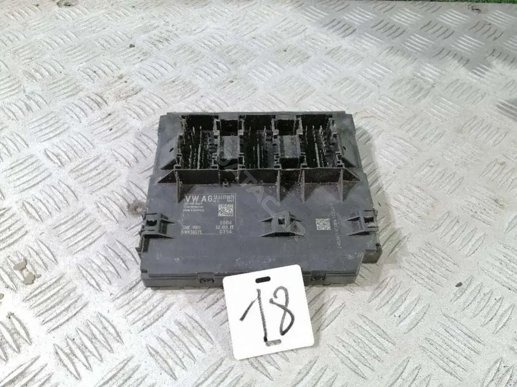 Блок комфорта 3AA 937 087 B