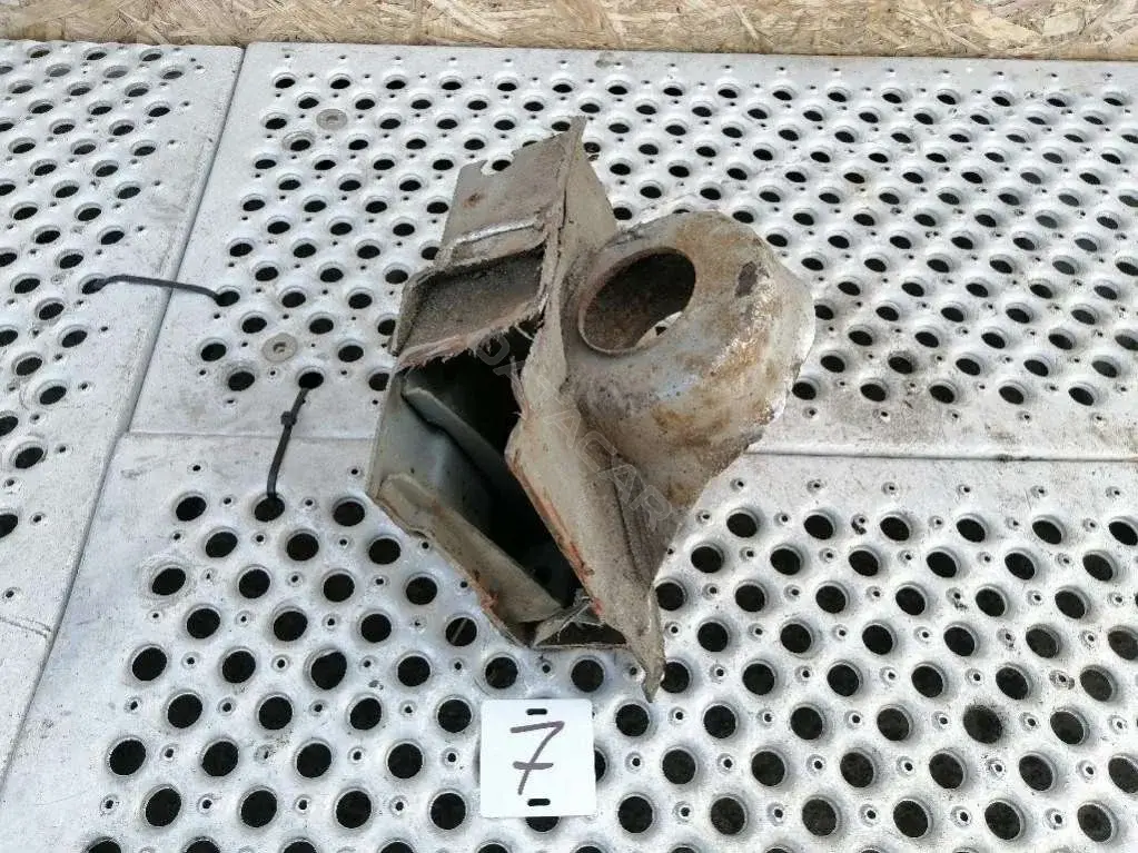 Лонжерон 39422311