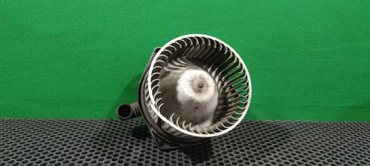 Моторчик печки 12VK9106