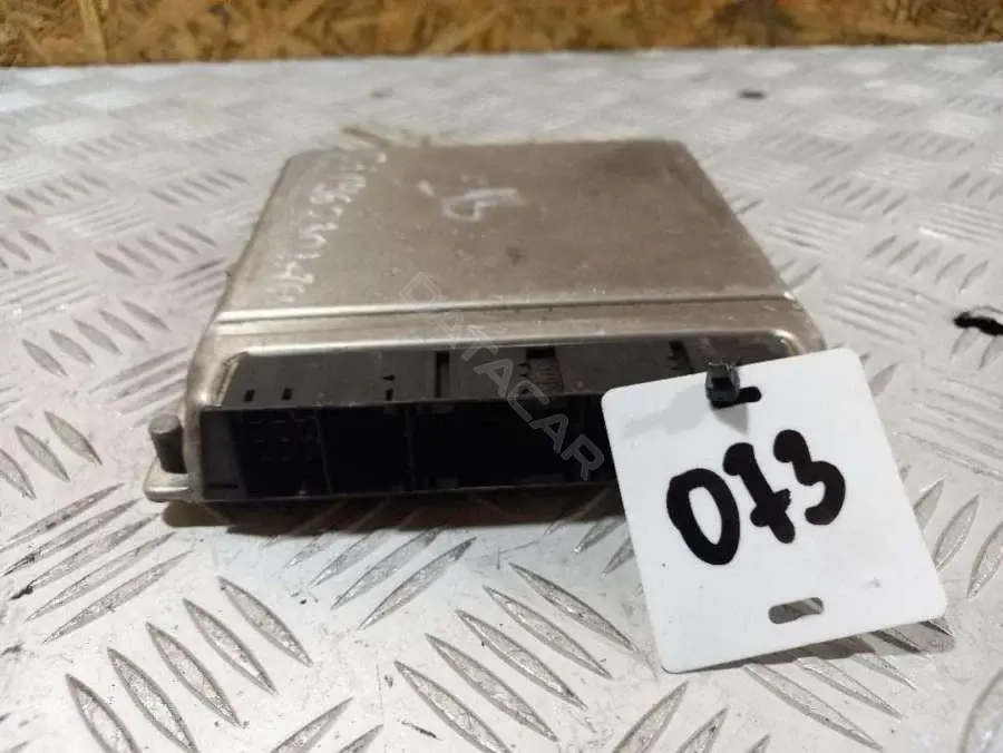 Блок управления двигателем 0281010608, A6111537479