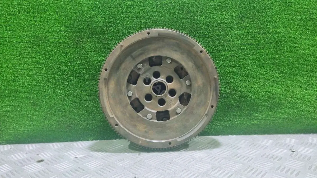 Маховик 03G105266 BC