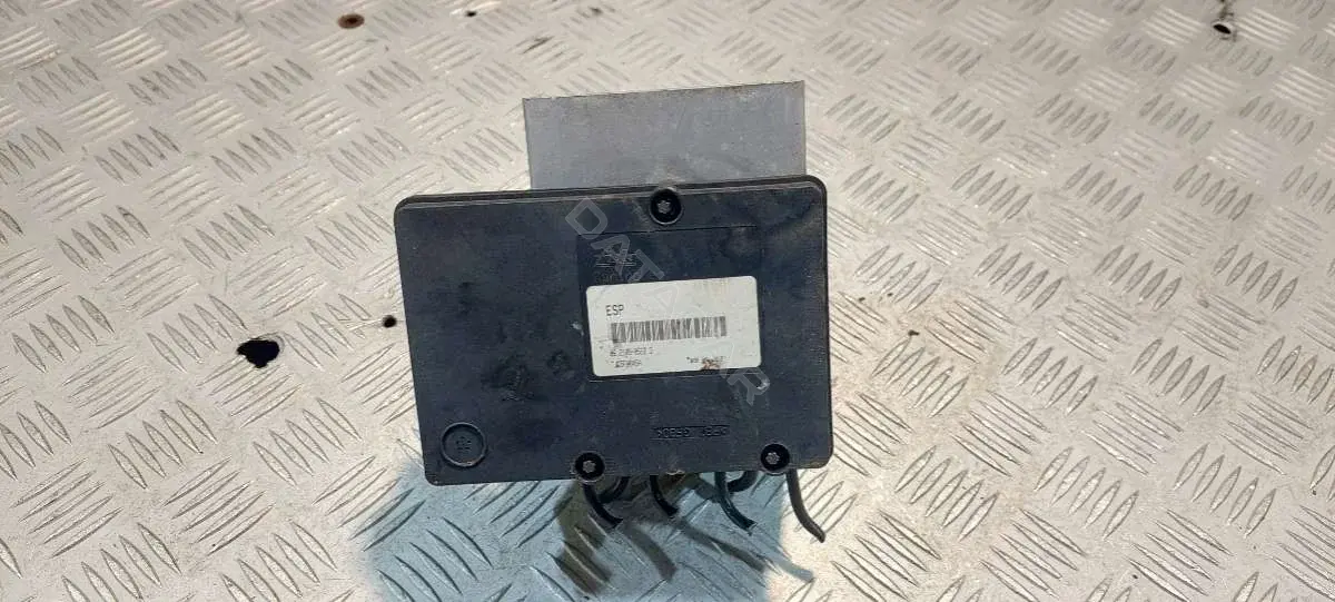 Блок управления АБС 47660CC084