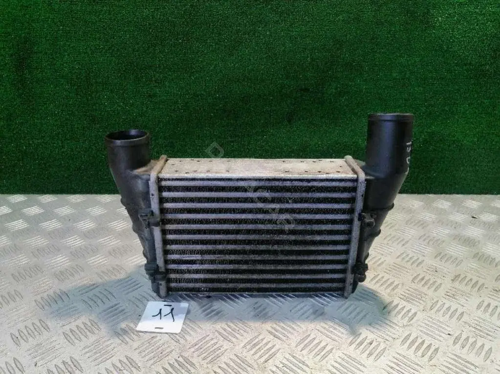 Интеркулер 058145805A