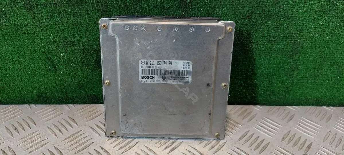 Блок управления двигателем 0281010608, A6111537479