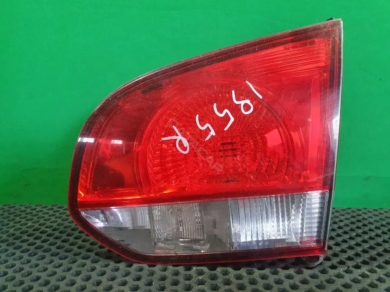 Задние фонари 5K0 945 260