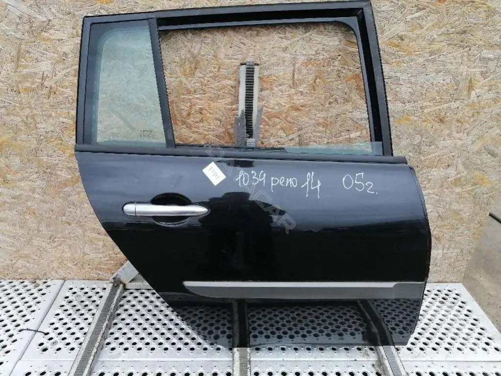 Дверь 38472111