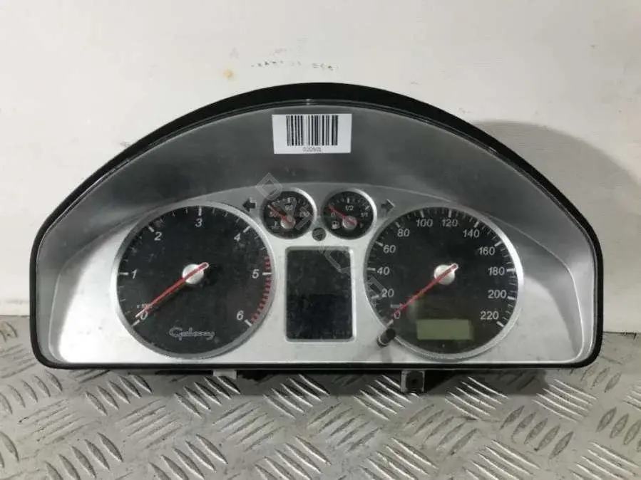 Панель приборов 7M5 920 820 K