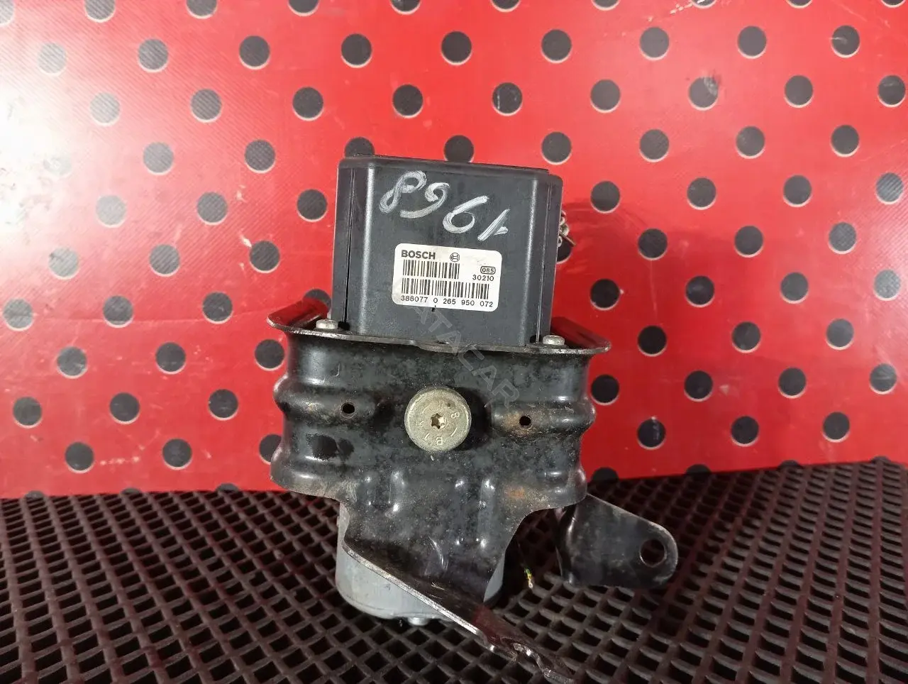 Блок управления АБС 0 265 950 072