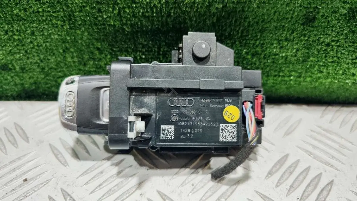 Замок зажигания 8K0909131C
