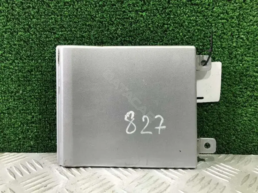 Крышка лючка топливного бака 788284942R, 93457386