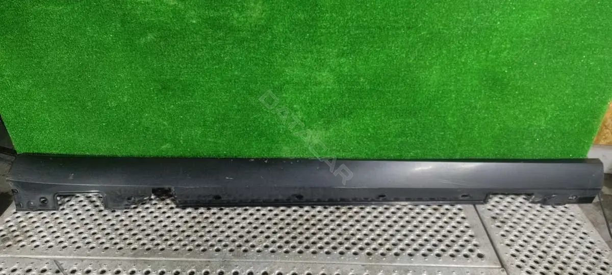 Накладка на порог A 212 690 08 40