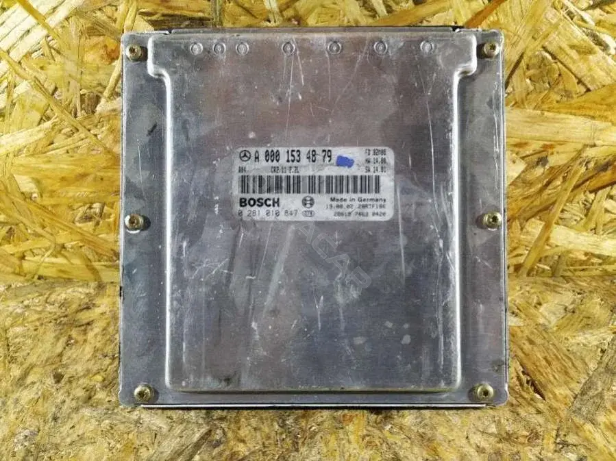 Блок управления двигателем 0 281 010 847, A0001534879