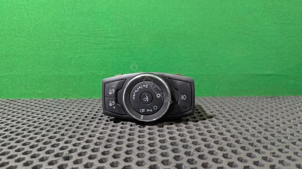 Переключатель подрулевой AV1T 13D061 DC