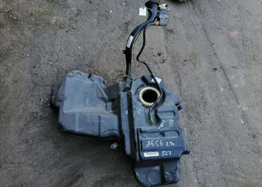 Топливный бак KT0 372 212