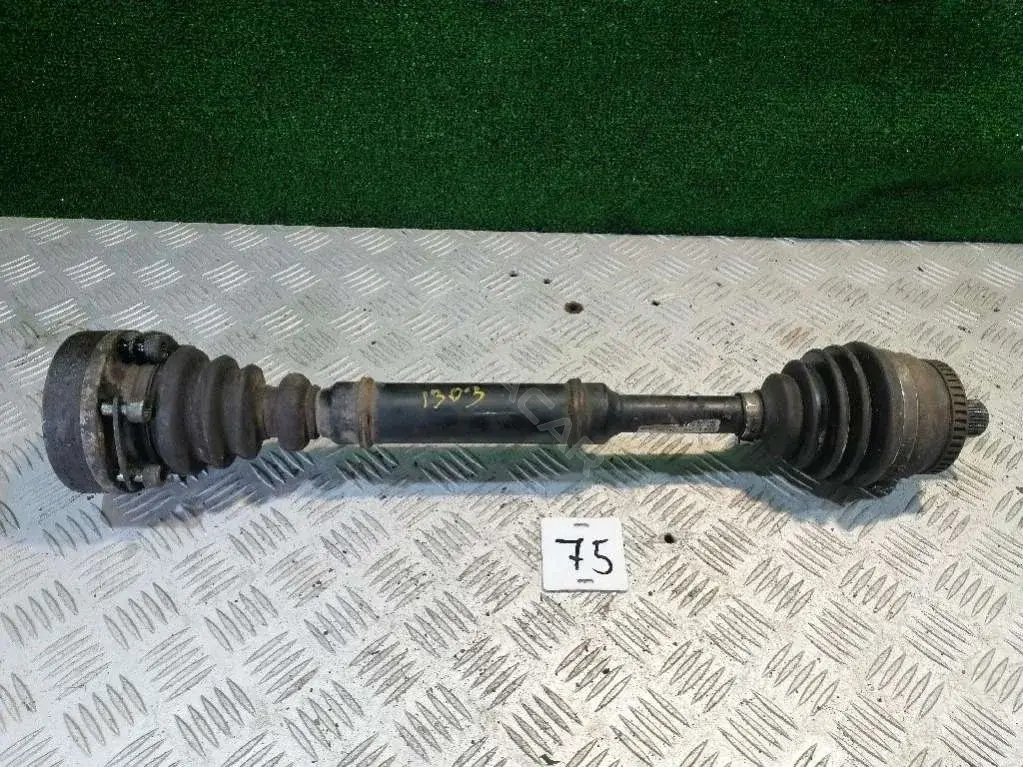 Приводной вал / Полуось 8D0407271AQ